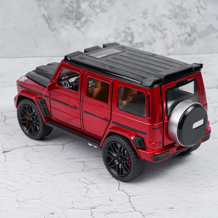 Mercedes Benz G-63 AMG Brabus 800 Metal Diecast Car - Scale 1:18