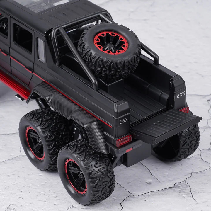 Mercedes Benz G63 AMG 6x6 V12 Off Road Metal Diecast Car - Scale 1:18