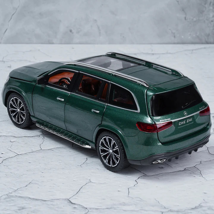 Mercedes GLS63 Metal Diecast Car - Scale 1:18
