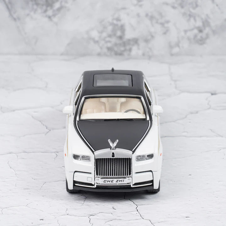 Rolls Royce Phantom Metal Diecast Car - Scale 1:24