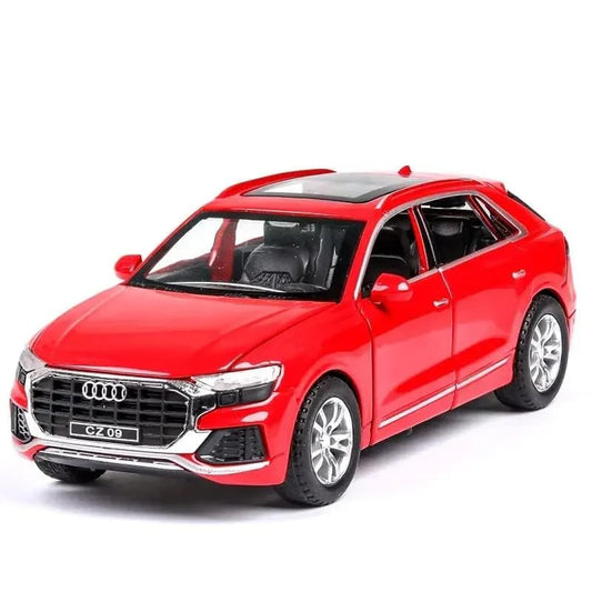 Audi Q8 Metal Diecast Car - Scale 1:24