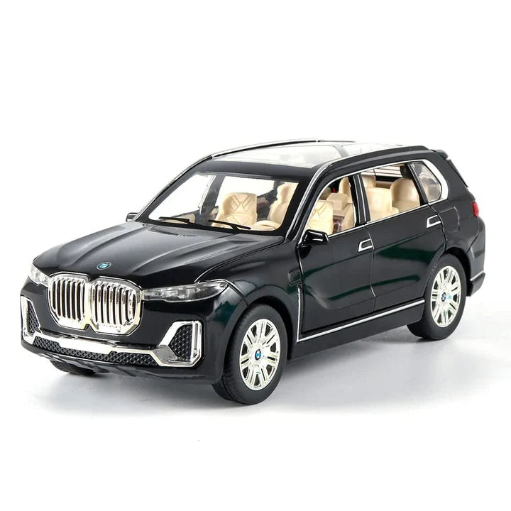BMW X7 Metal Diecast Car - Scale 1:18