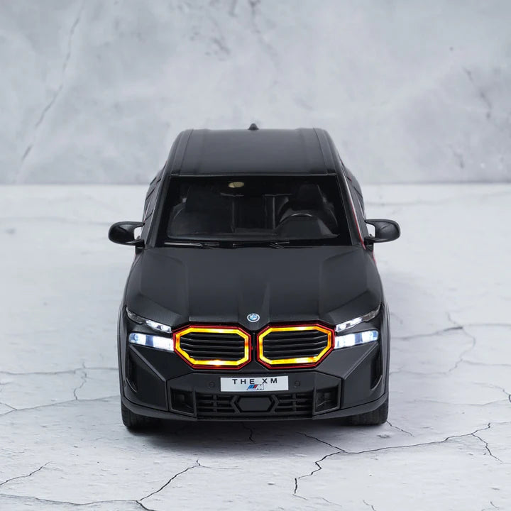 BMW Xm Black Metal Diecast Car - Scale 1:18