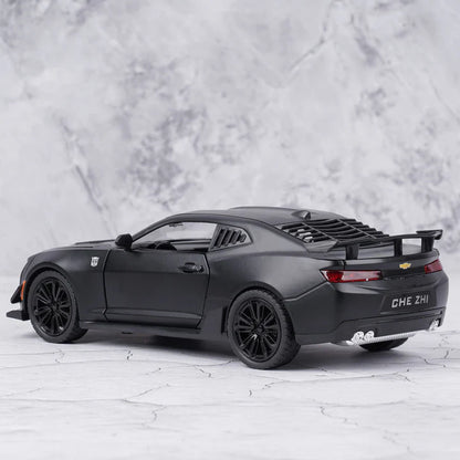 Chevrolet Camaro Metal Diecast Car - Scale 1:24