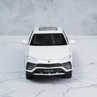 Lamborghini Urus White Metal Diecast Car - Scale 1:18