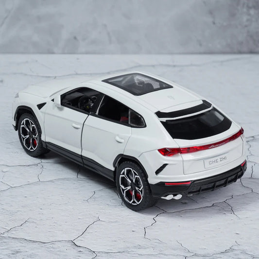 Lamborghini Urus White Metal Diecast Car - Scale 1:18