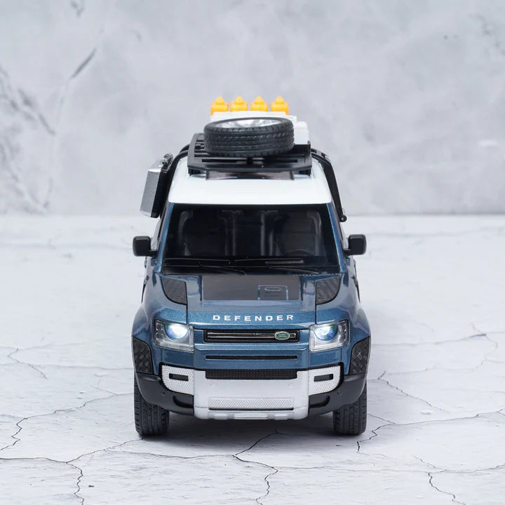 Land Rover Defender Metal Diecast Car - Scale 1:24