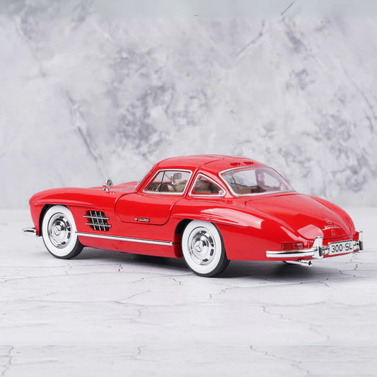 Mercedes Benz 300SL Metal Diecast Car - Scale 1:18