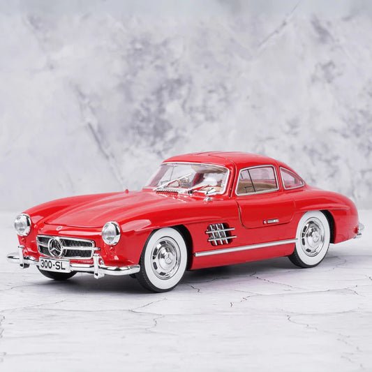 Mercedes Benz 300SL Metal Diecast Car - Scale 1:18