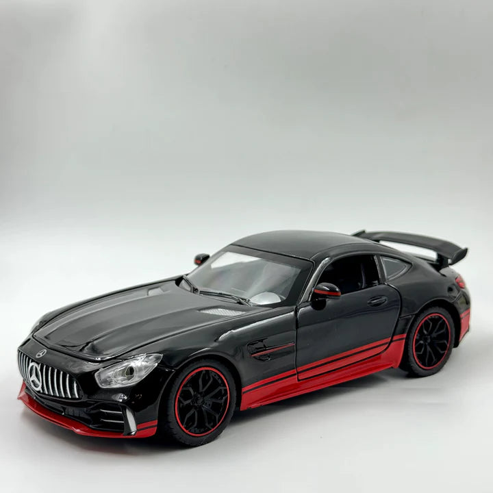 Mercedes AMG GT R Metal Diecast Car - Scale 1:18