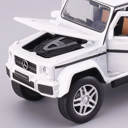 Mercedes G500 Metal Diecast Car - Scale 1:24